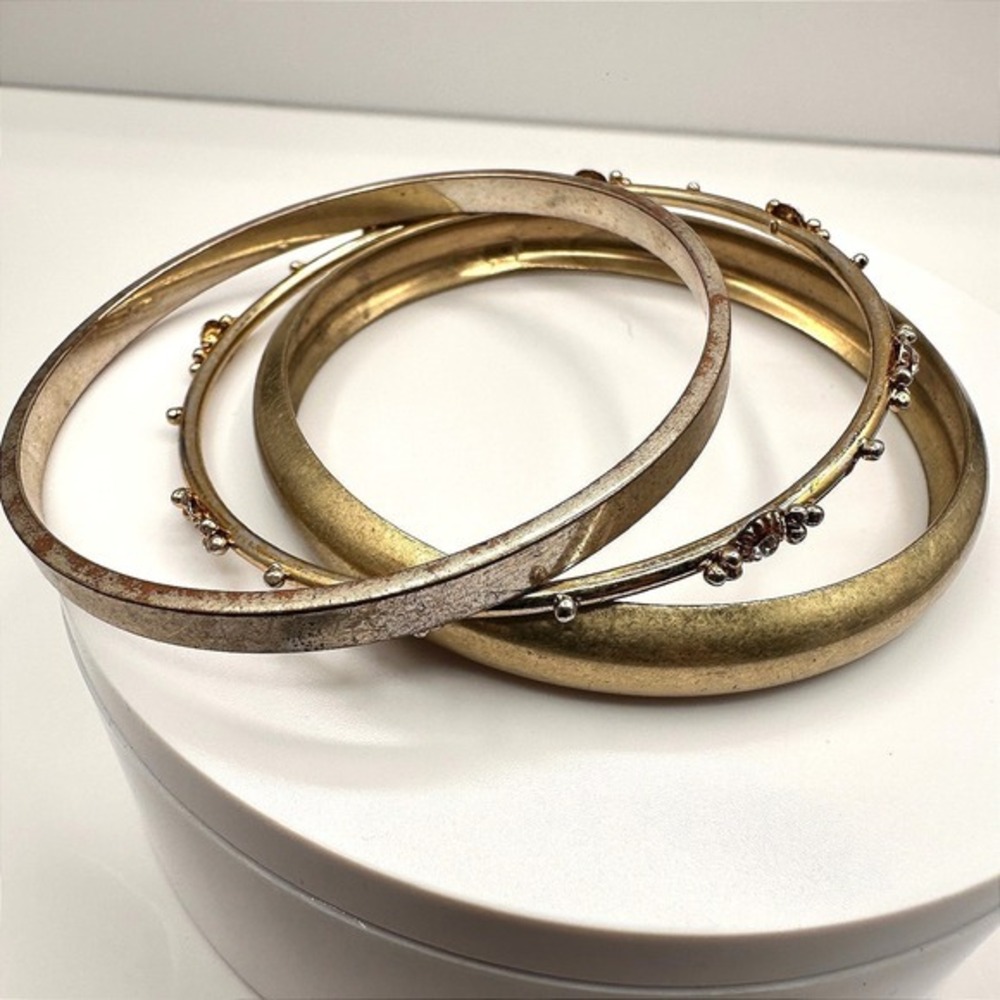 Vintage Bangle Bracelets Set Gold Tone Stackable Textured Rhinestone Boho Retro - Picture 3 of 10